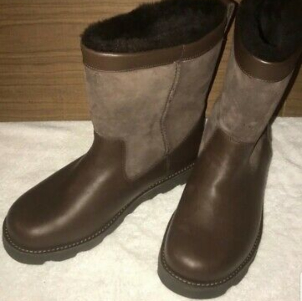 BNIB MENS UGGS "WRANGELL" WINTER BOOTS SIZE 14